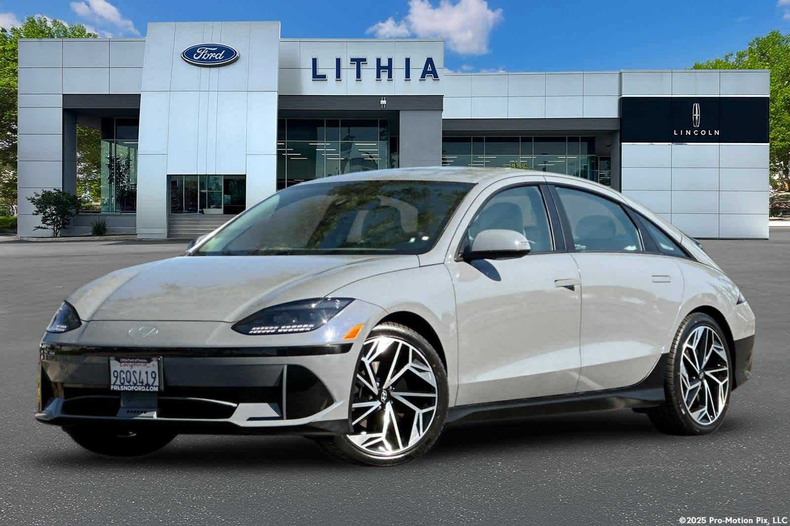 Used 2023 Hyundai Ioniq 6 SEL RWD image 1