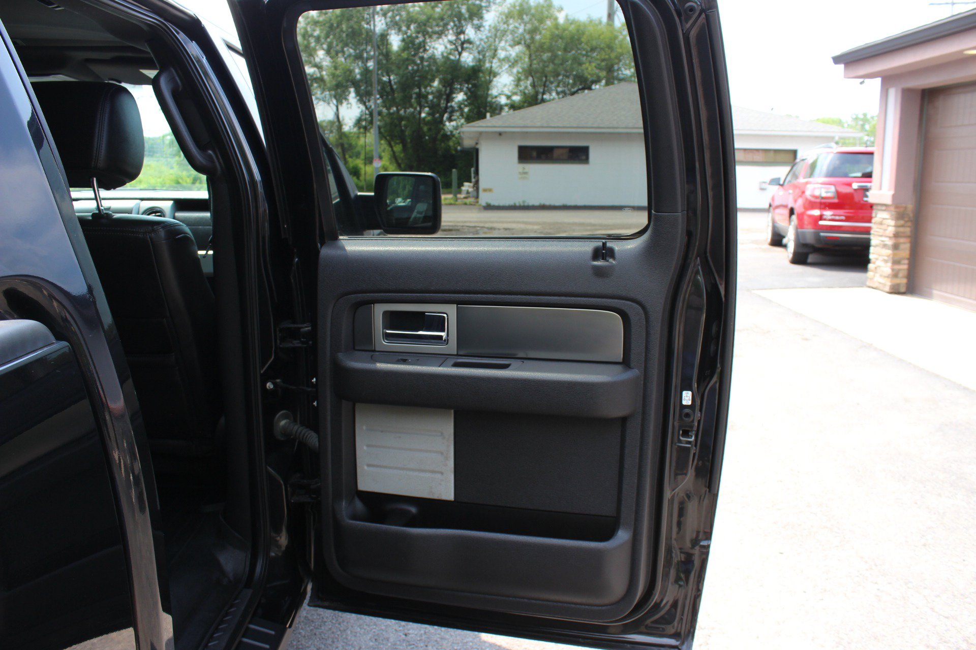 Used 2013 Ford F150 FX4 w/ Luxury Equipment Group AWD/4WD image 39