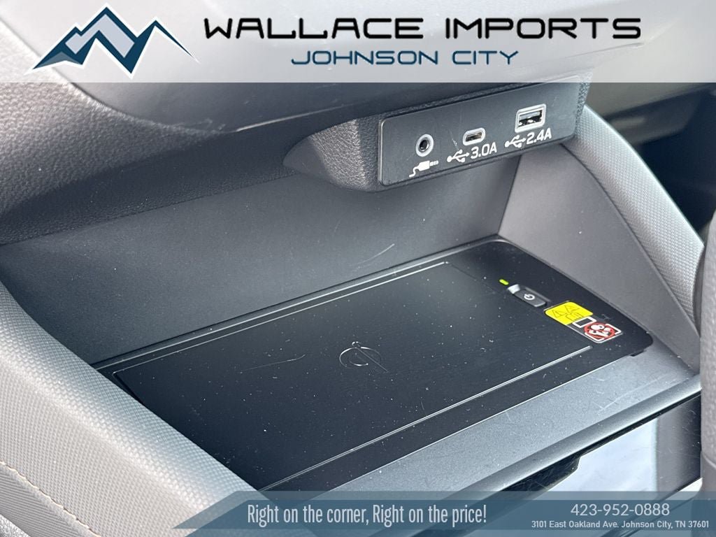 Used 2025 Subaru Forester Touring AWD/4WD image 28