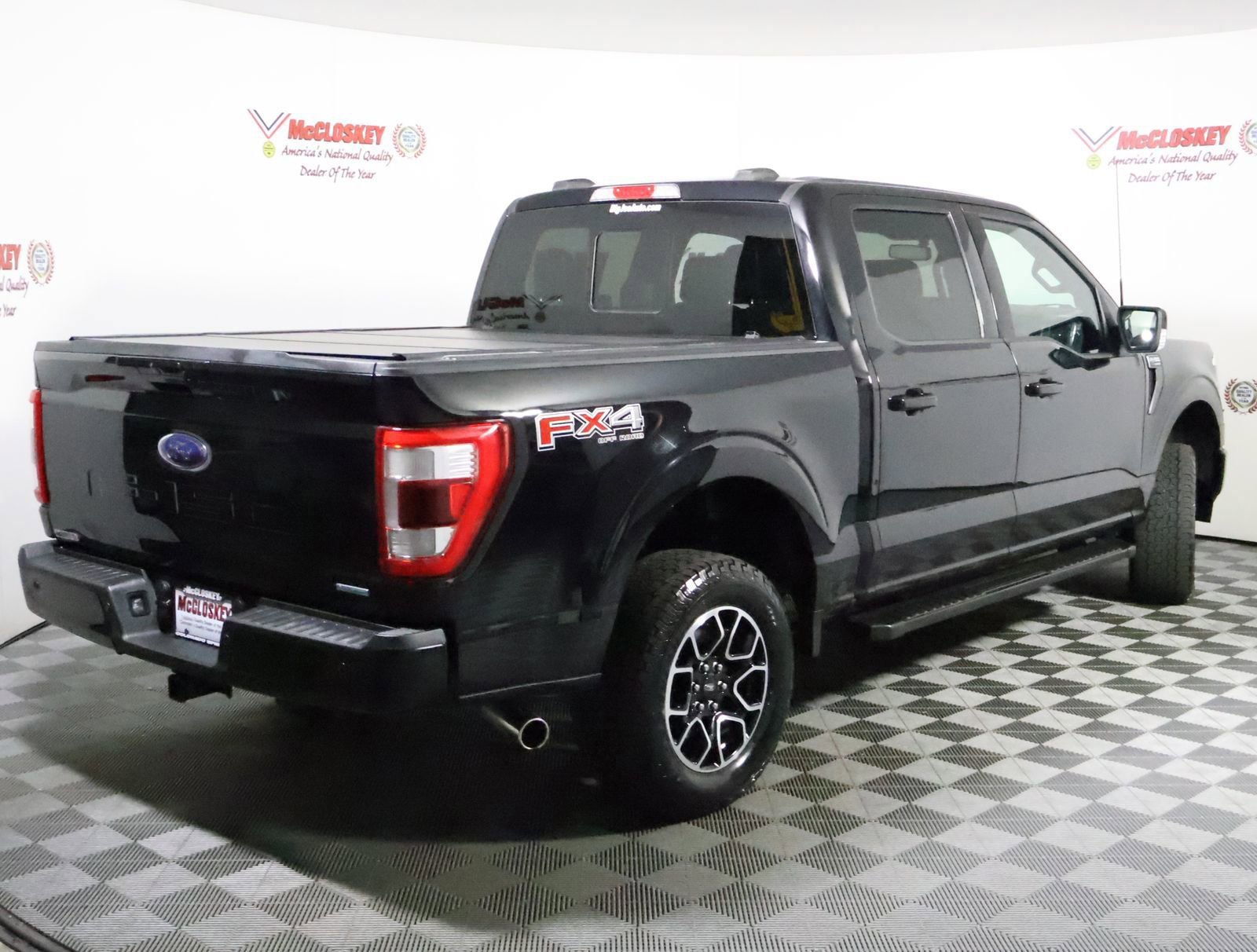 Used 2022 Ford F150 Lariat w/ Equipment Group 502A High image 11