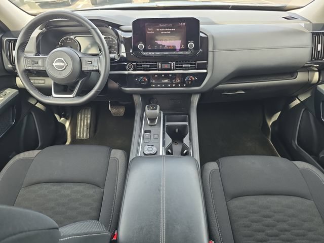 Certified 2024 Nissan Pathfinder SV AWD/4WD image 8