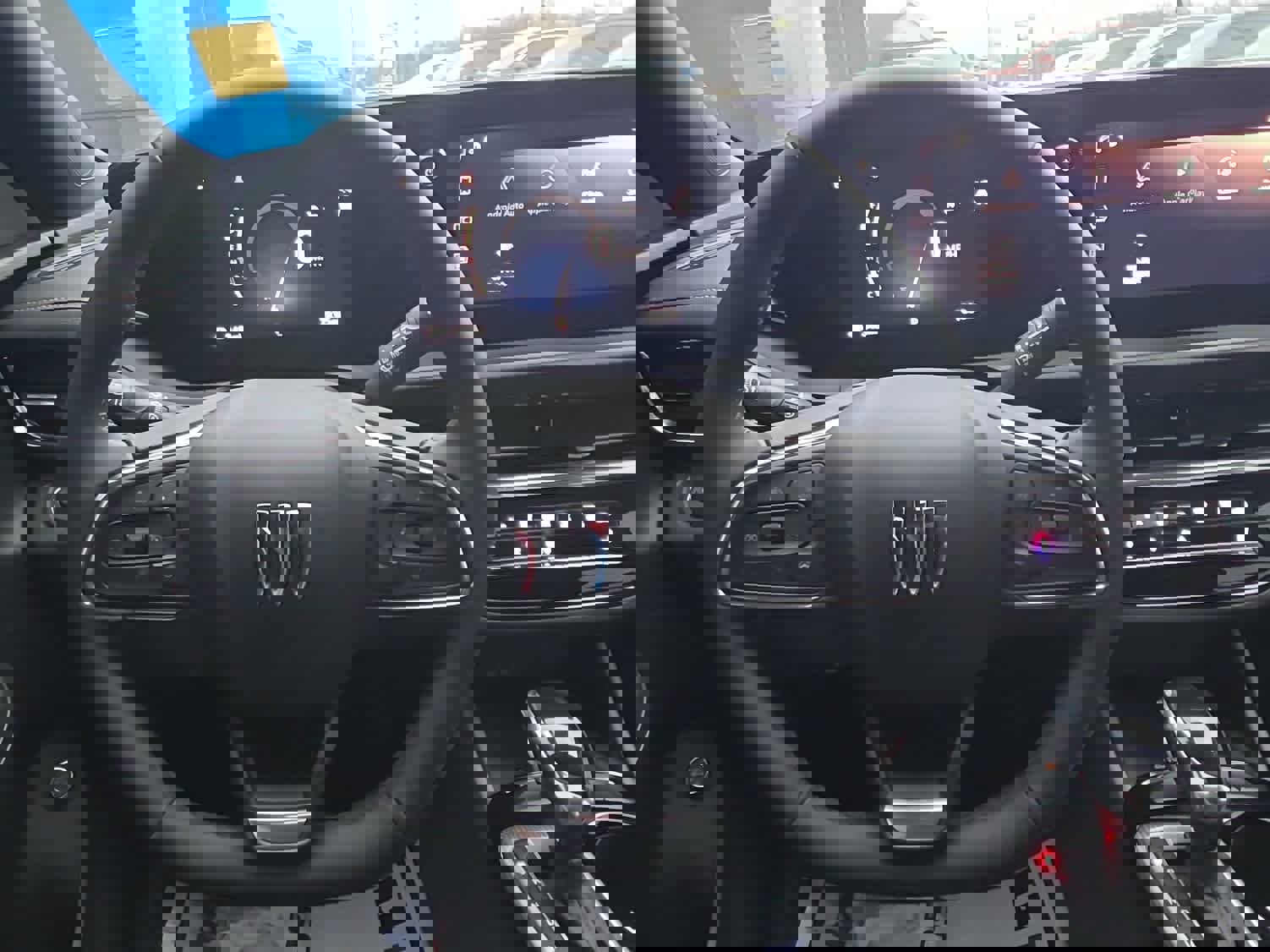 Used 2024 Buick Envista Avenir image 10