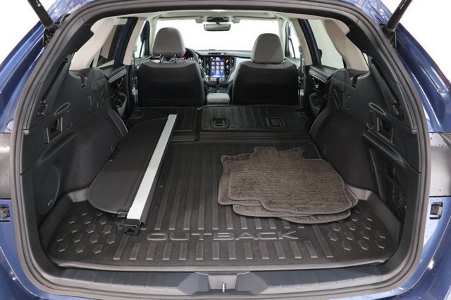 Used 2022 Subaru Outback Limited AWD/4WD image 38
