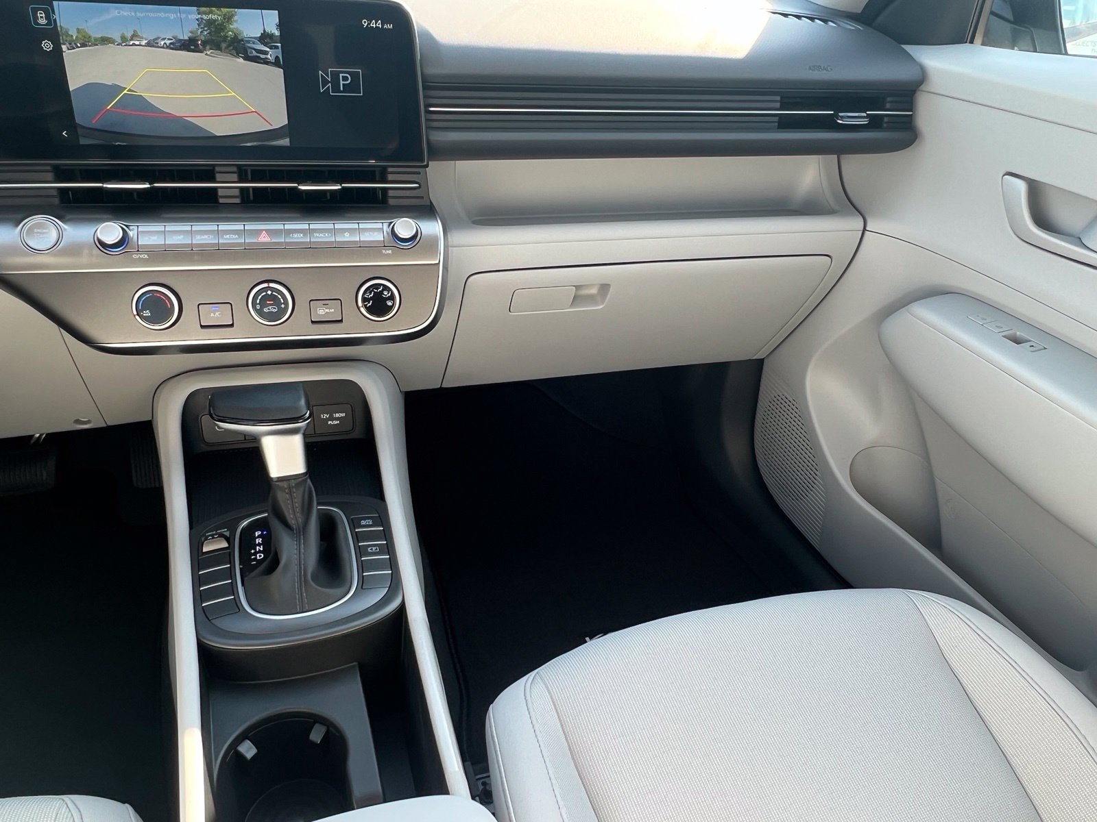 New 2027 Hyundai Kona SE FWD image 31