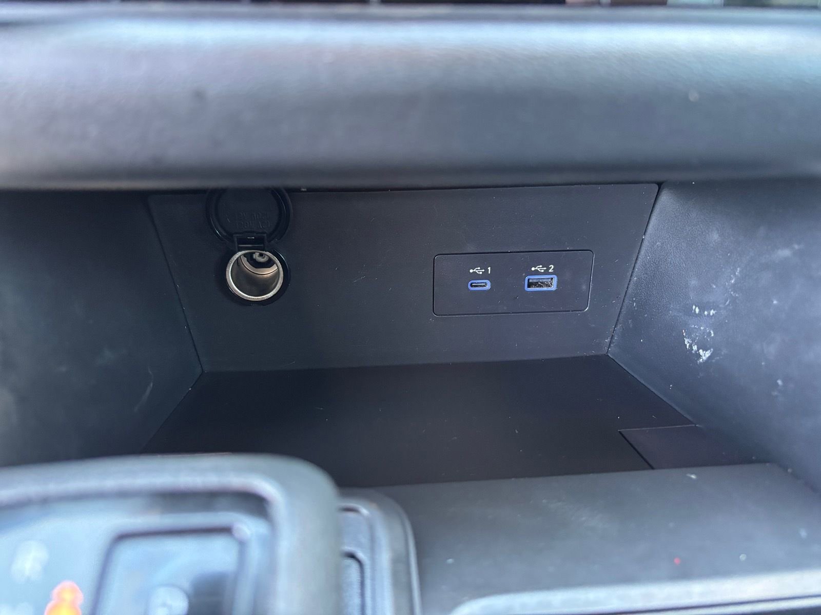 Used 2023 Nissan Pathfinder S image 28