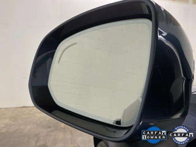 Used 2025 Volvo XC90 B6 Plus image 94
