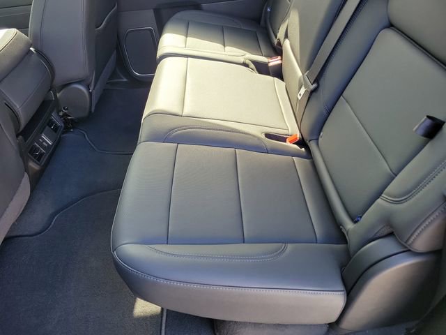 Certified 2025 GMC Sierra 1500 SLT image 11