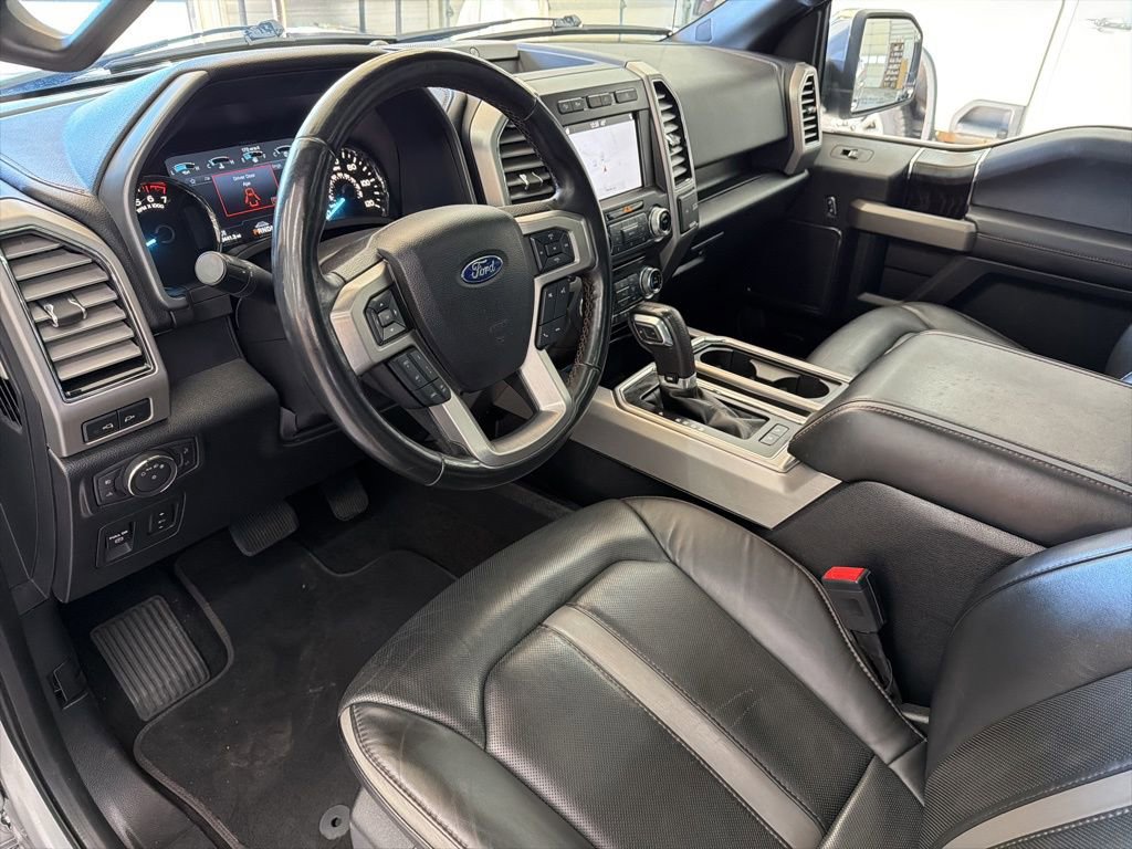 Used 2018 Ford F150 Platinum w/ Equipment Group 701A Luxury image 37