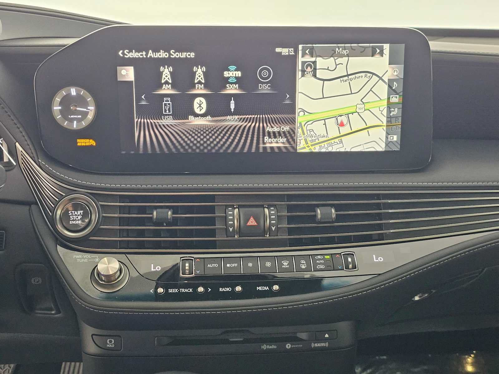 Certified 2021 Lexus LS 500 w/ Accessory Package (Z1) RWD image 26