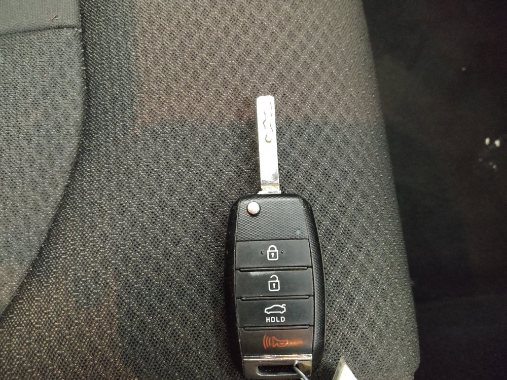 Used 2017 Kia Optima LX w/ Option Group 014 FWD image 32