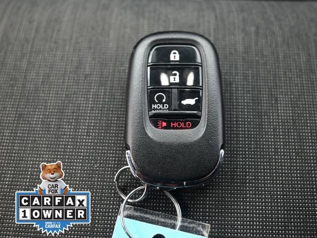 Used 2025 Honda Pilot Sport image 18