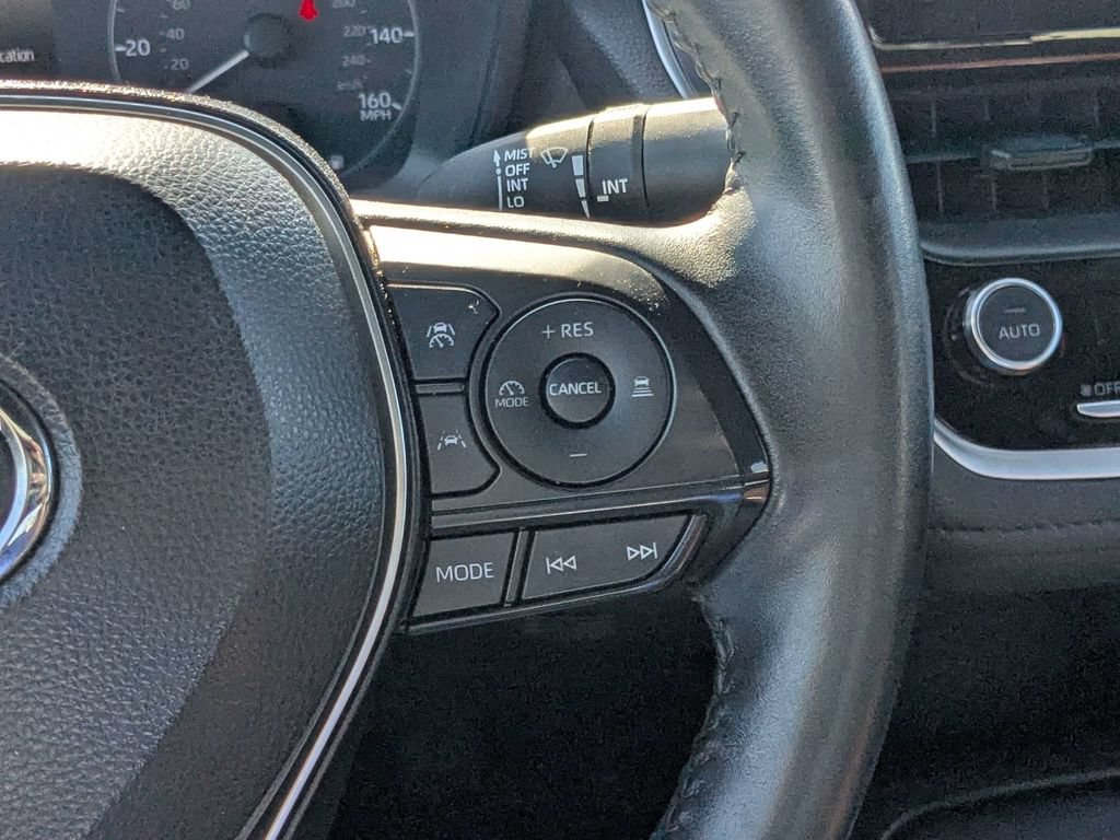 Used 2024 Toyota Corolla SE FWD image 22