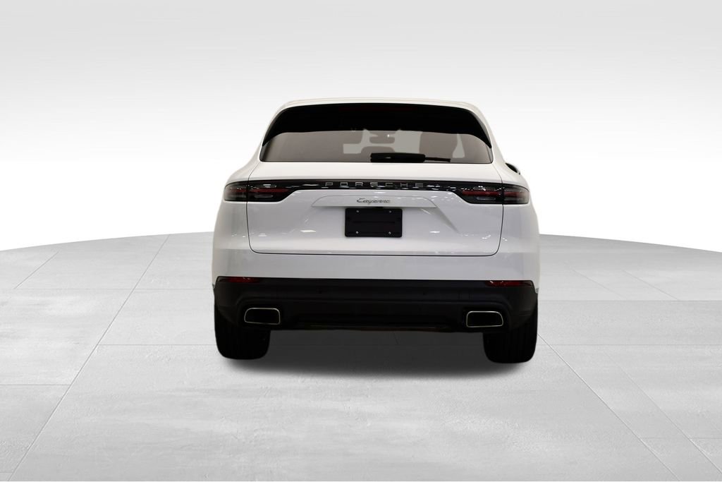 Used 2023 Porsche Cayenne image 6