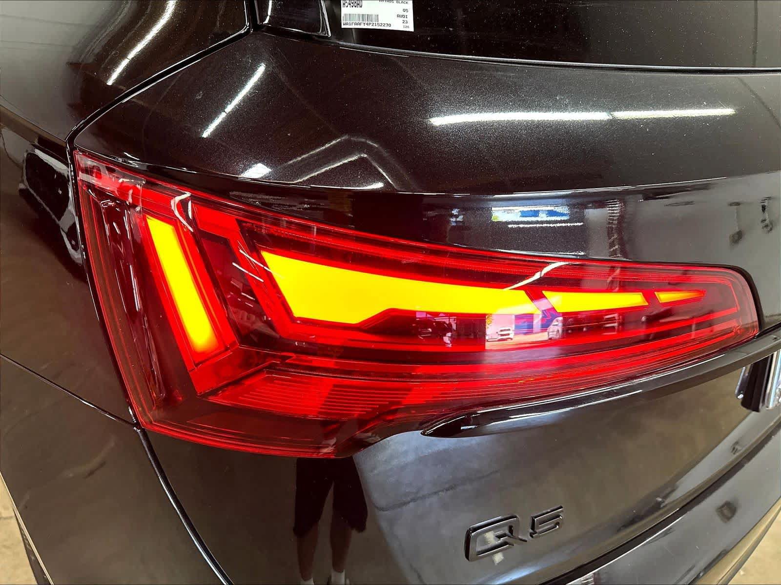 Used 2023 Audi Q5 2.0T Prestige w/ Prestige Package AWD/4WD image 30