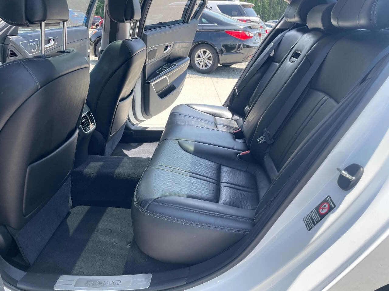 Used 2016 Kia K900 Luxury RWD image 53