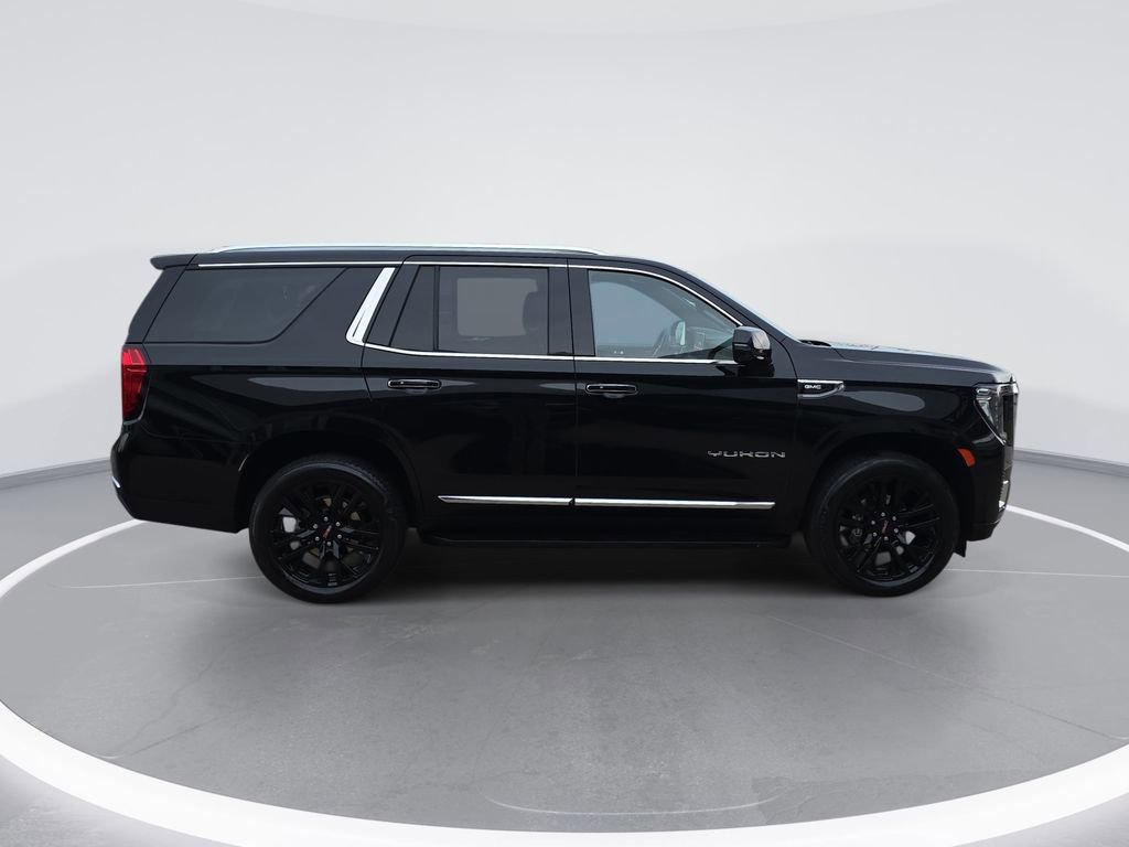 Certified 2024 GMC Yukon SLT w/ SLT Luxury Package AWD/4WD image 2