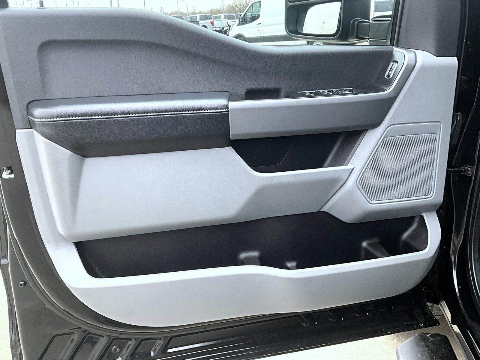 Used 2024 Ford F250 XLT image 9