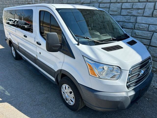 Used 2016 Ford Transit 350 XLT image 7