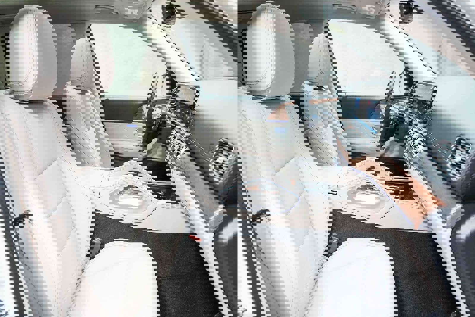 Used 2025 Mercedes-Benz GLS 450 4MATIC image 16