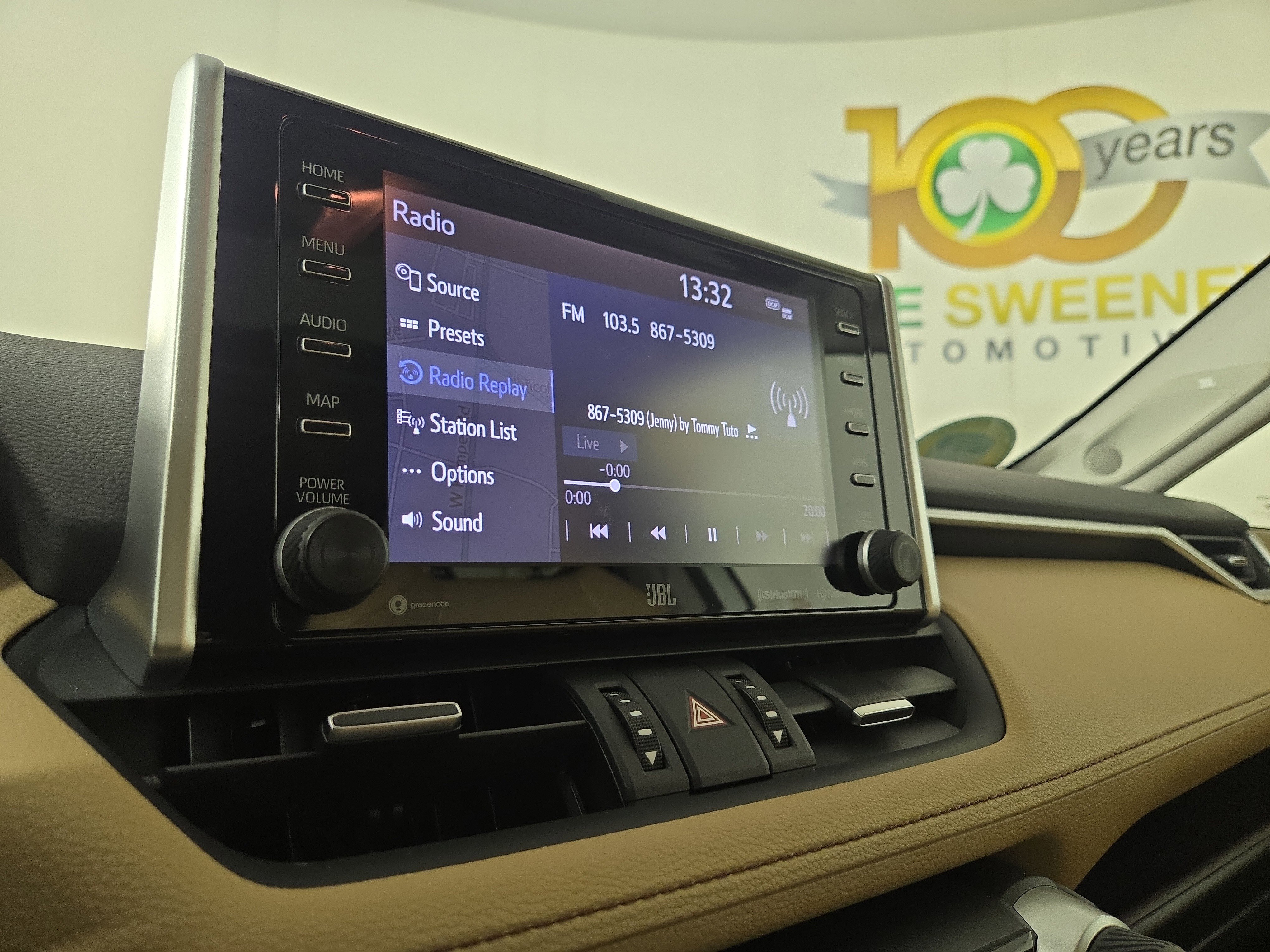 Used 2019 Toyota RAV4 Limited w/ Advanced Technology Package FWD image 19