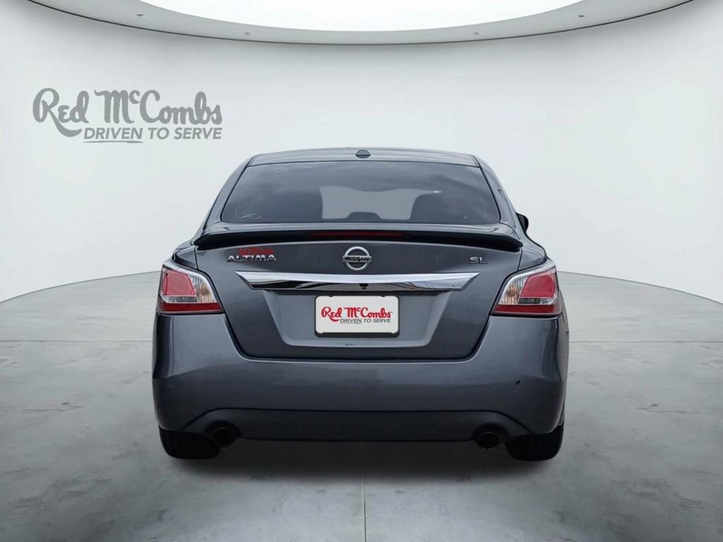Used 2015 Nissan Altima 2.5 SL w/ Technology Package FWD image 4