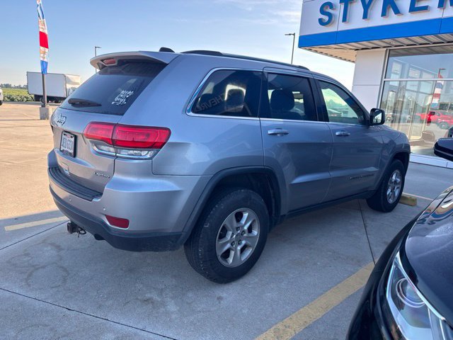 Used 2017 Jeep Grand Cherokee Laredo w/ Quick Order Package 23E AWD/4WD image 7