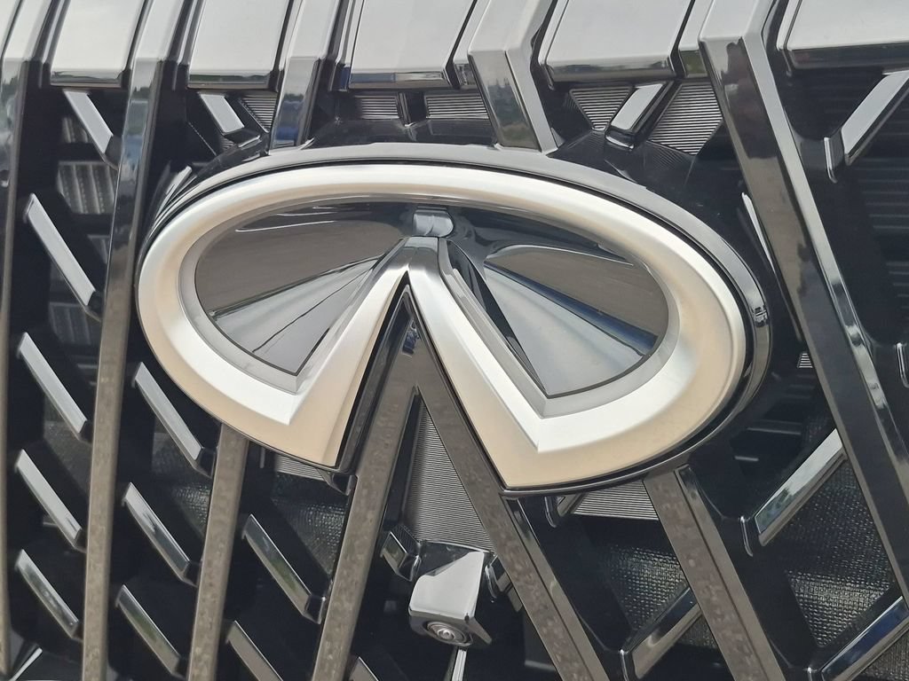 New 2027 INFINITI QX80 Sensory w/ Sport Exterior Package AWD/4WD image 9