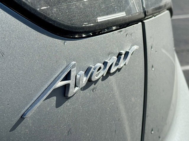 Used 2023 Buick Envision Avenir image 16