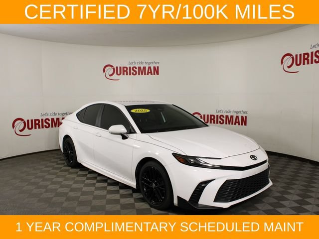 Used 2025 Toyota Camry SE FWD image 10