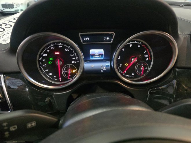 Used 2017 Mercedes-Benz GLS 450 4MATIC image 12