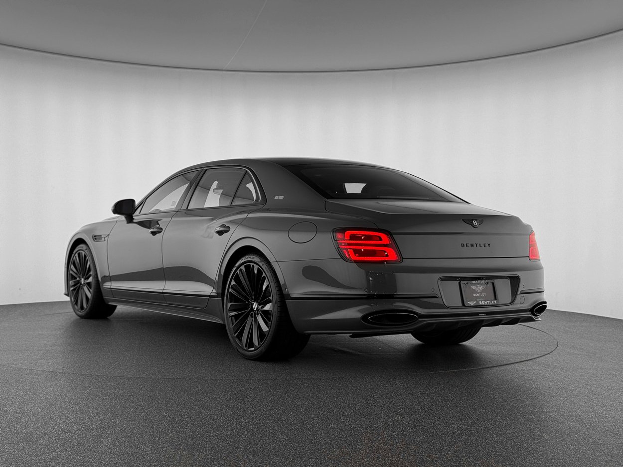 New 2025 Bentley Flying Spur Plug-In Hybrid AWD/4WD image 3