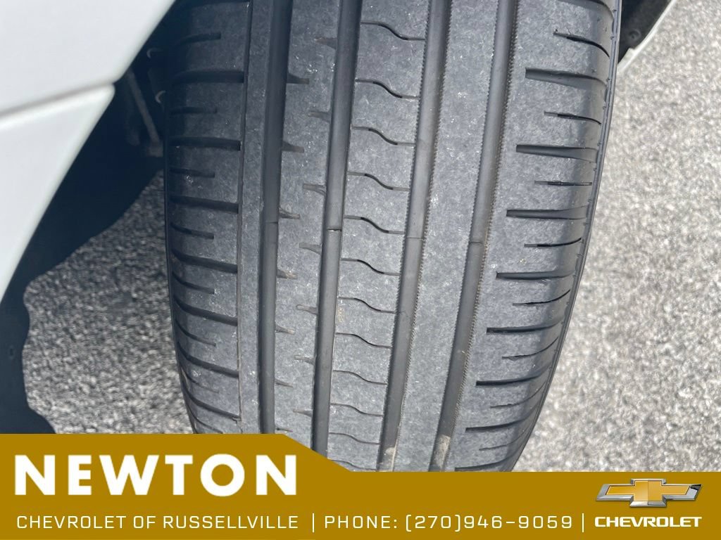 Used 2023 Chrysler Pacifica Touring-L FWD image 51