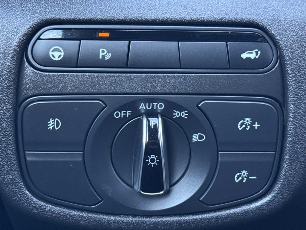 Certified 2022 INFINITI QX50 Luxe w/ Appearance Package image 13