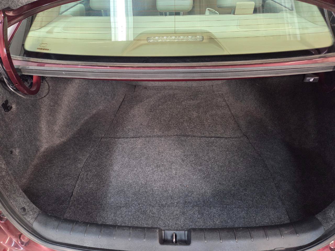 Used 2016 Honda Accord LX image 8