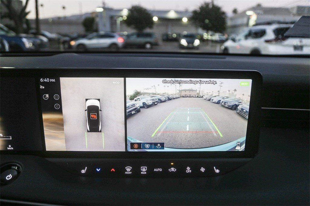 New 2026 Nissan Leaf Platinum+ image 23