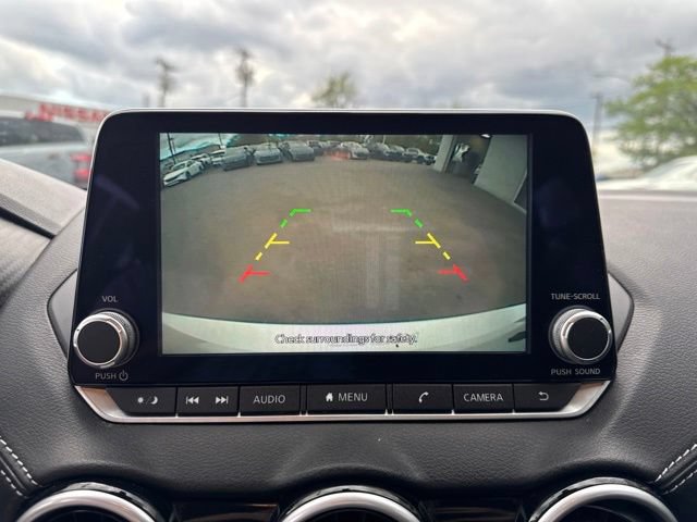 Used 2025 Nissan Sentra SV FWD image 17
