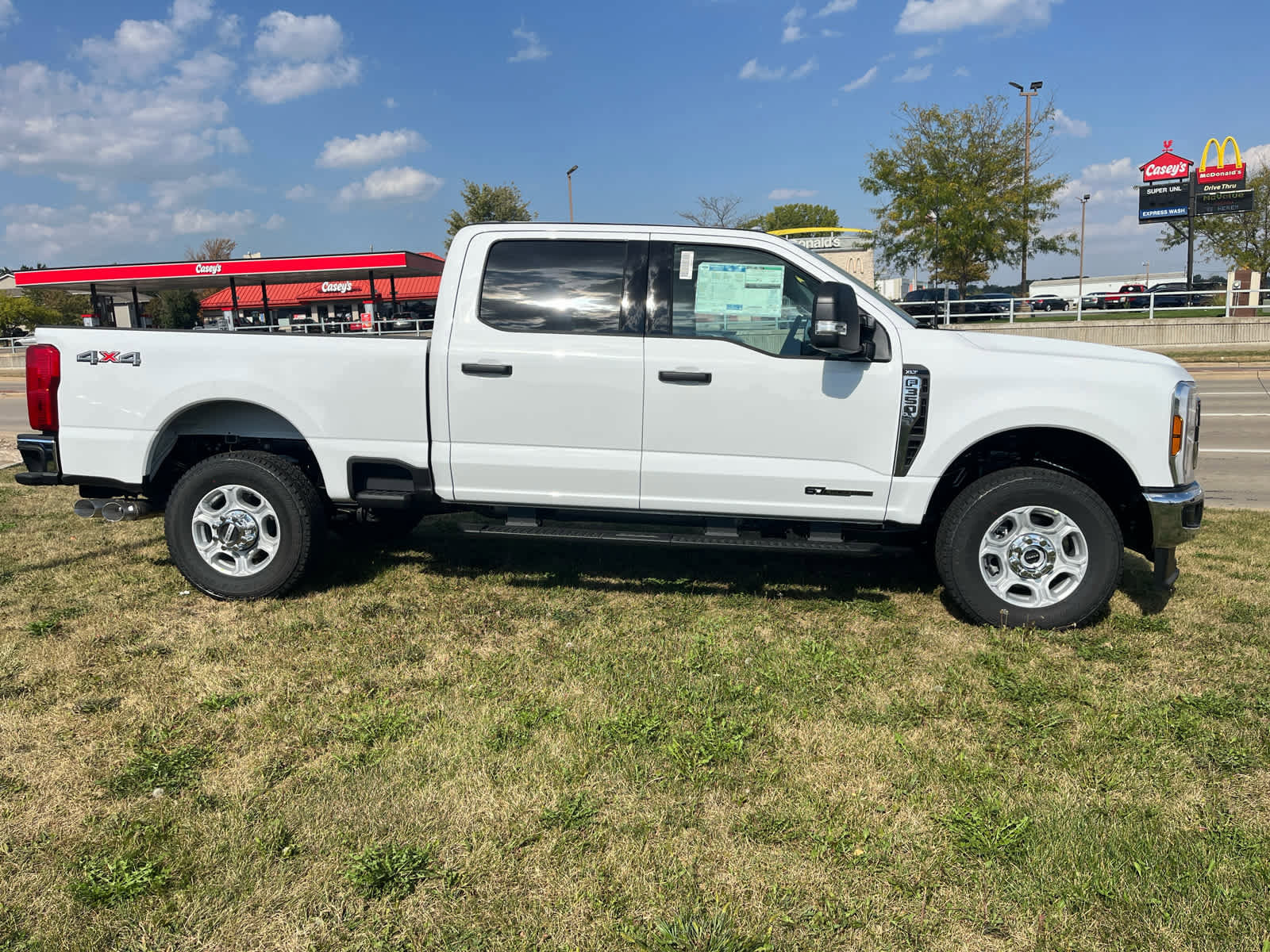 New 2026 Ford F350 XL image 2
