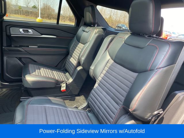 Used 2025 Ford Explorer ST-Line w/ Premium Package image 19