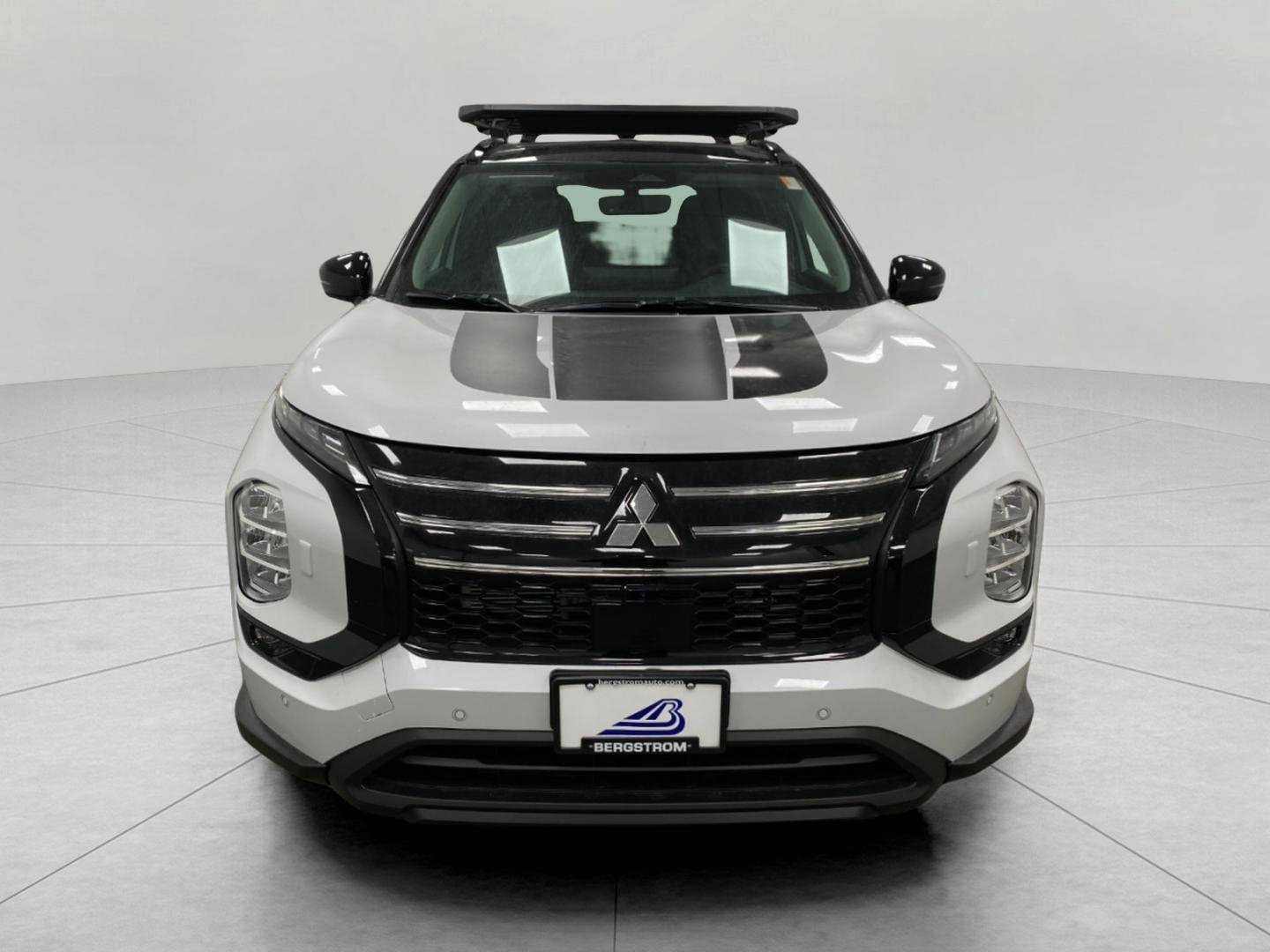 New 2026 Mitsubishi Outlander AWD image 10