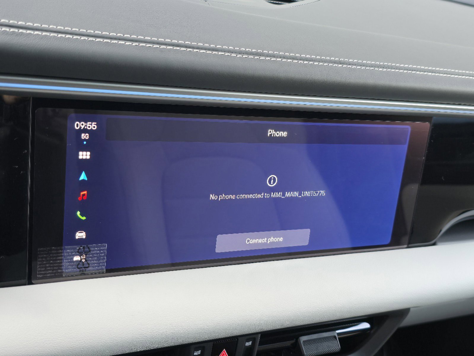 New 2025 Porsche Macan 4S Electric image 21