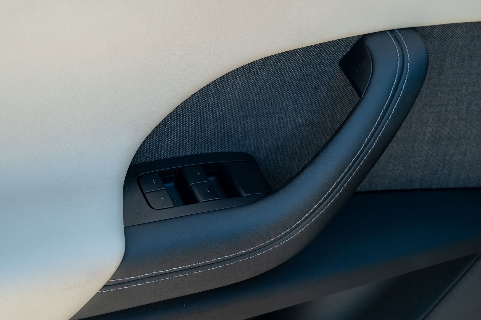 Used 2022 Tesla Model X Long Range image 53