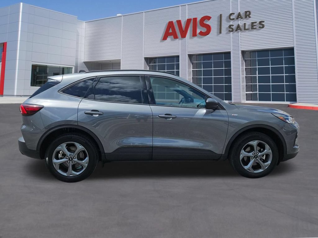 Used 2025 Ford Escape ST-Line AWD/4WD image 5