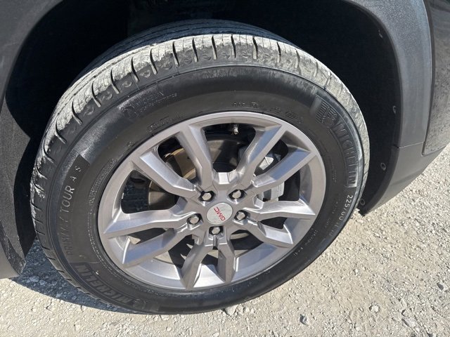 Used 2024 GMC Terrain SLT image 11