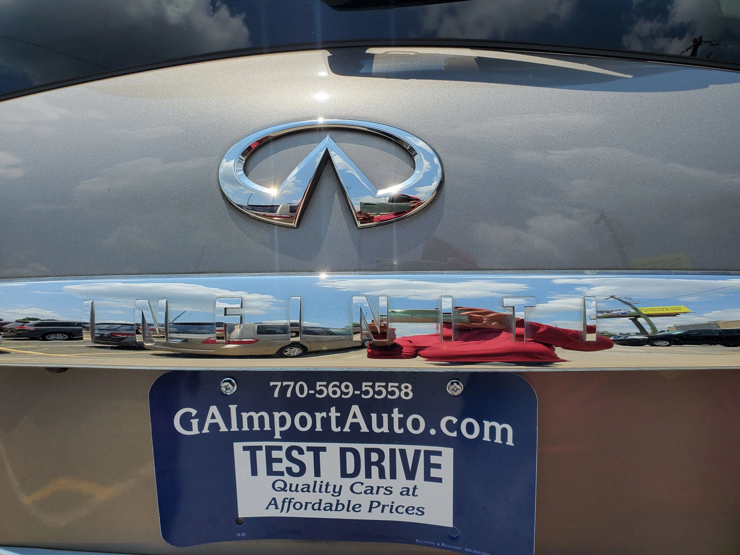 Used 2014 INFINITI QX80 4WD w/ Theater Package image 13
