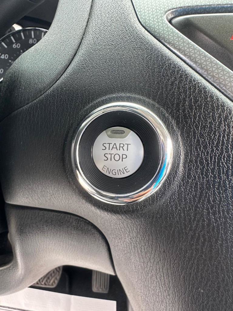 Used 2019 Nissan Pathfinder SL AWD/4WD image 30