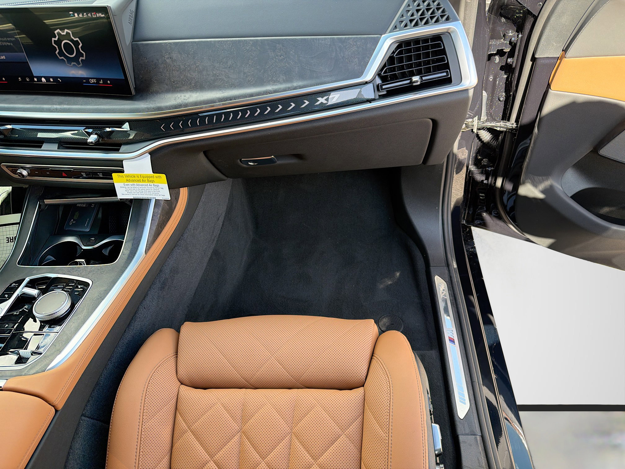 New 2026 BMW X7 xDrive40i w/ M Sport Package image 18