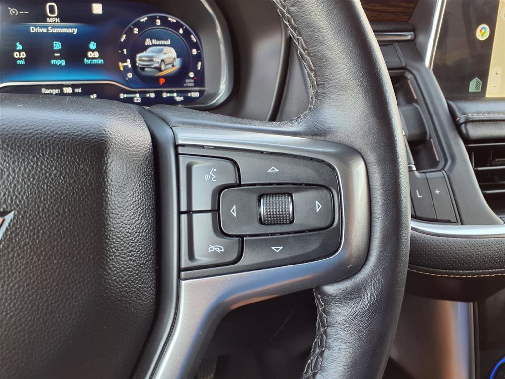 Used 2022 Chevrolet Suburban Premier image 14