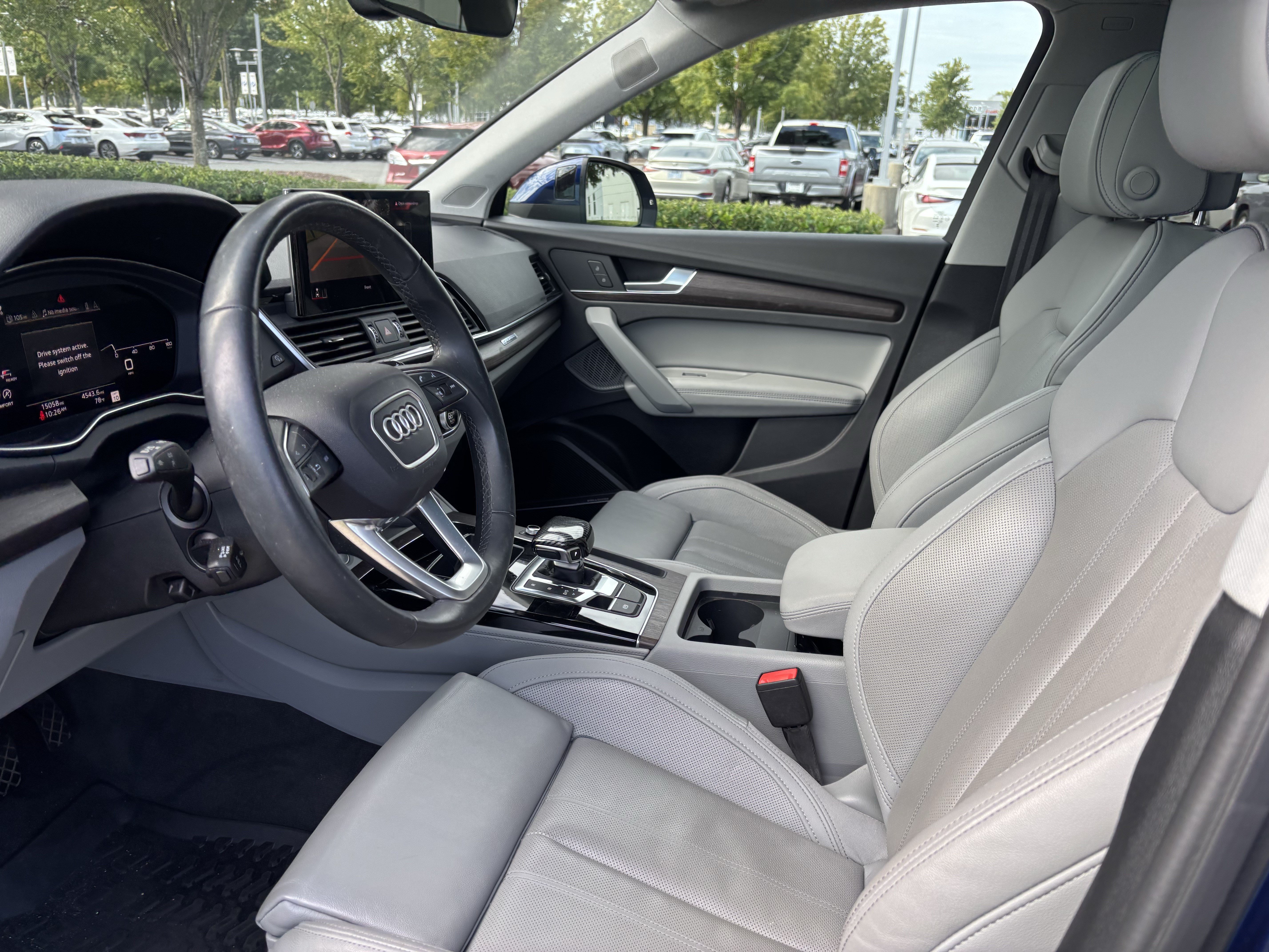 Used 2025 Audi Q5 2.0T Premium Plus w/ Premium Plus Package AWD/4WD image 23