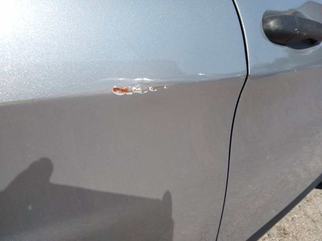 Used 2015 Jeep Cherokee Sport image 11