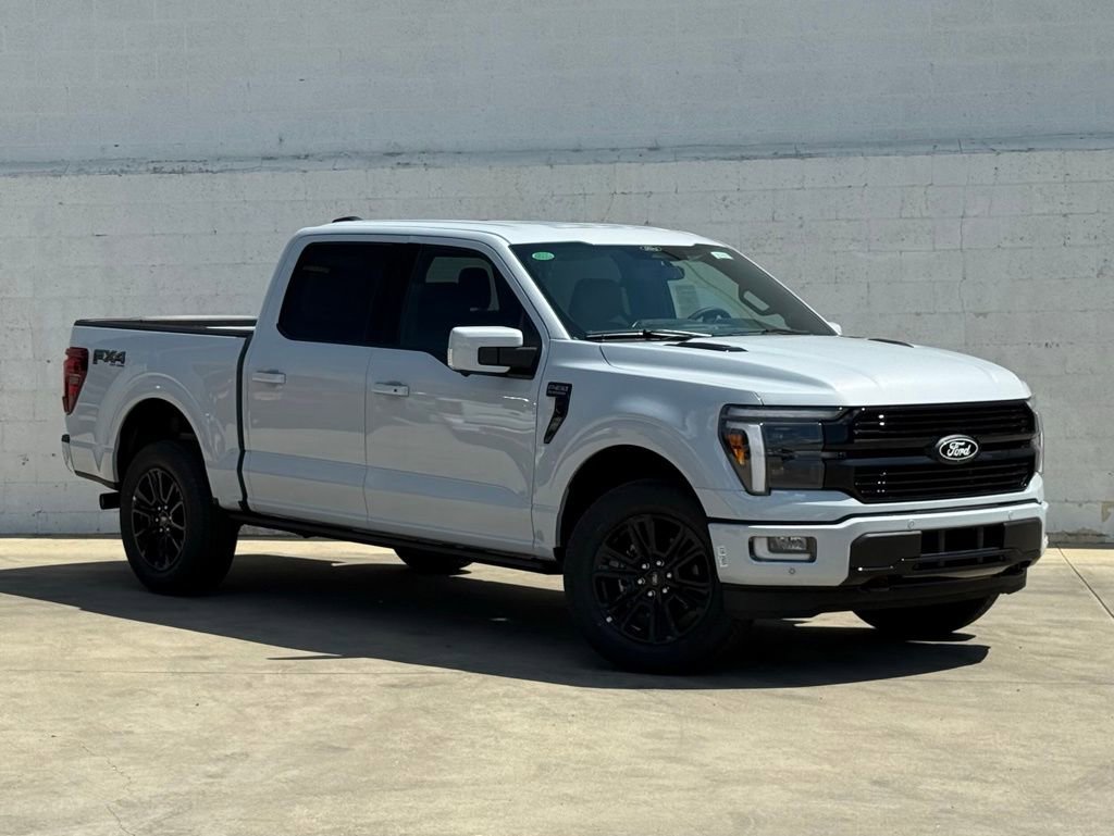 New 2025 Ford F150 Platinum w/ FX4 Off-Road Package